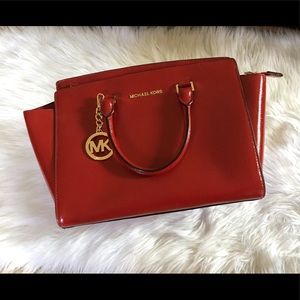 Michael Kors Selma Medium Leather Satchel